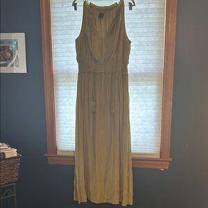 Taylor Sleeveless Olive Maxi Dress